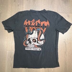 P&Co men's small graphic tee heavyweight cotton